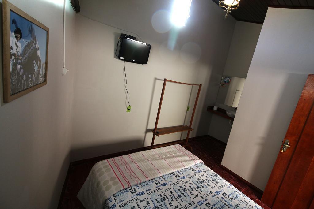 Hostel Rua Direita Pirenopolis Ngoại thất bức ảnh